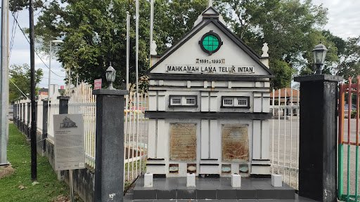 Mahkamah Lama Teluk Intan