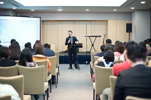 Acts Church Klang