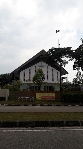 Holy Light Church English
