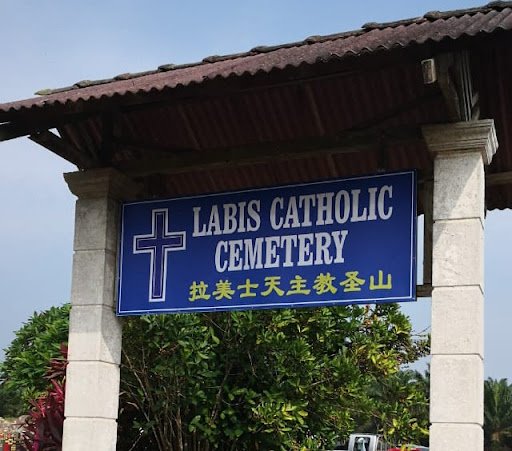 Cemetery of Church of St. Simon Labis