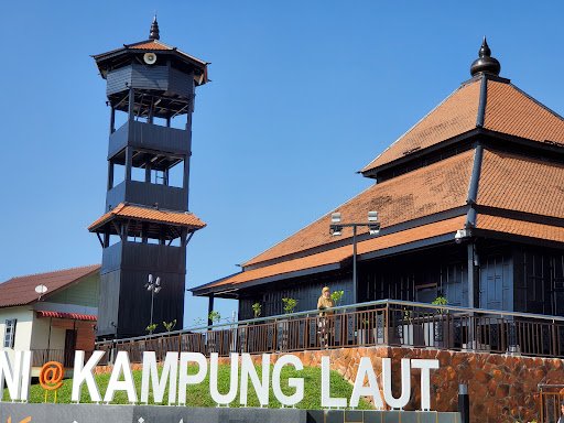 Masjid Kampung Laut