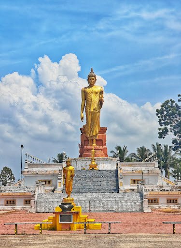 Wat Phikul thong